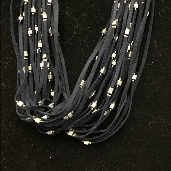 NWOT Beautiful Coldwater Creek Dark Blue Leather and Gray bead Necklace - Picture 2 of 3